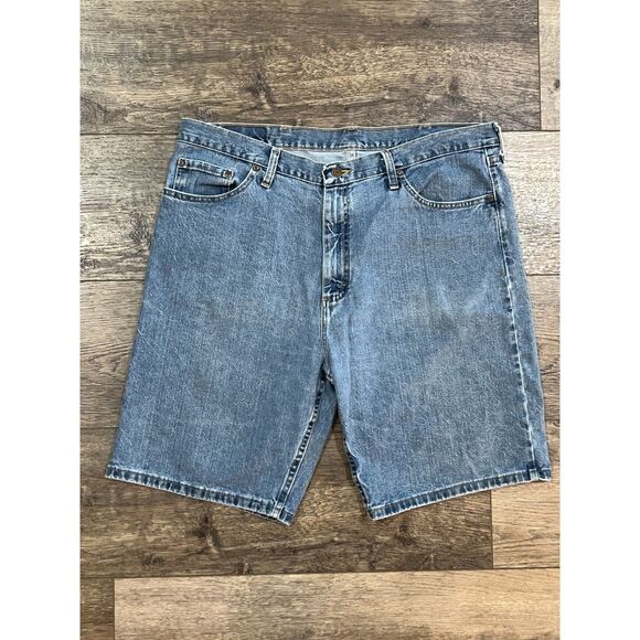 Wrangler Relaxed Fit Blue Jean Shorts Jorts 606W4MS - Mens Size 38x9 - Picture 1 of 5